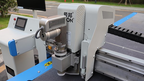 振動刀鞋墊裁剪機，鞋墊切割機價格